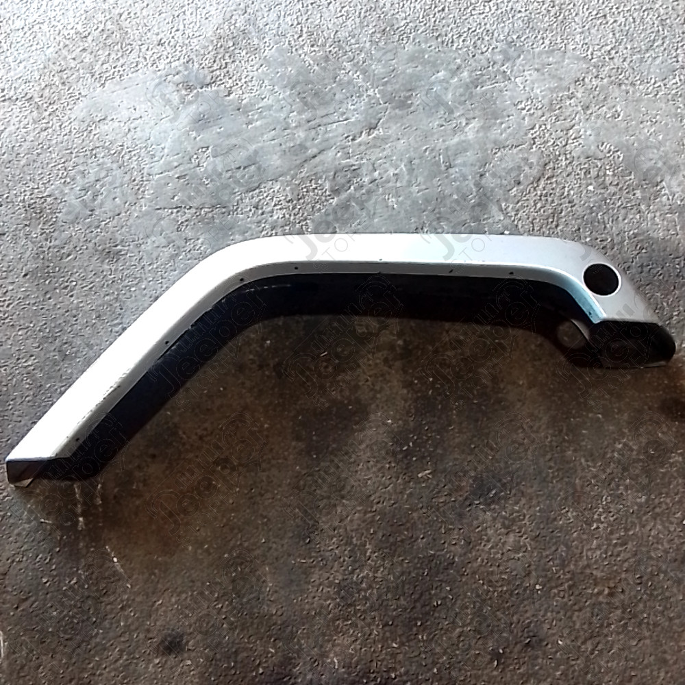 Occasion : Elargisseur d'aile avant droit gris pour Jeep Wrangler JK