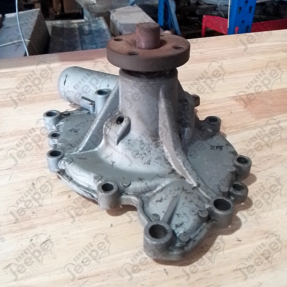 Occasion : Pompe à eau pour Jeep WJT, C101, CJ5, CJ7, CJ8