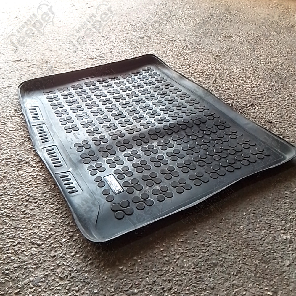 Occasion : Tapis de coffre en caoutchouc REZAW-PLAST pour Jeep Wrangler JK