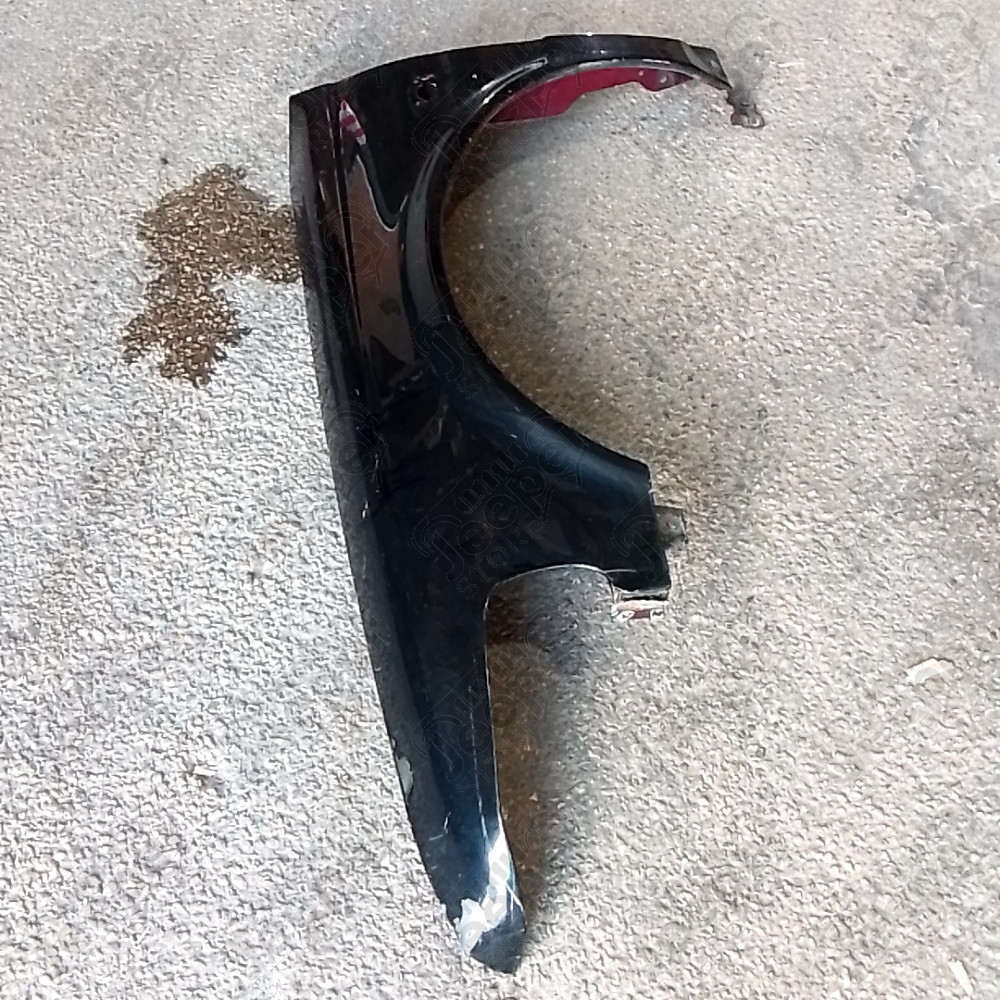 Occasion : Aile avant gauche noire pour Cadillac Seville STS 4.6L V8 - 32 soupapes - 4 portes - Boite automatique 4 rapports