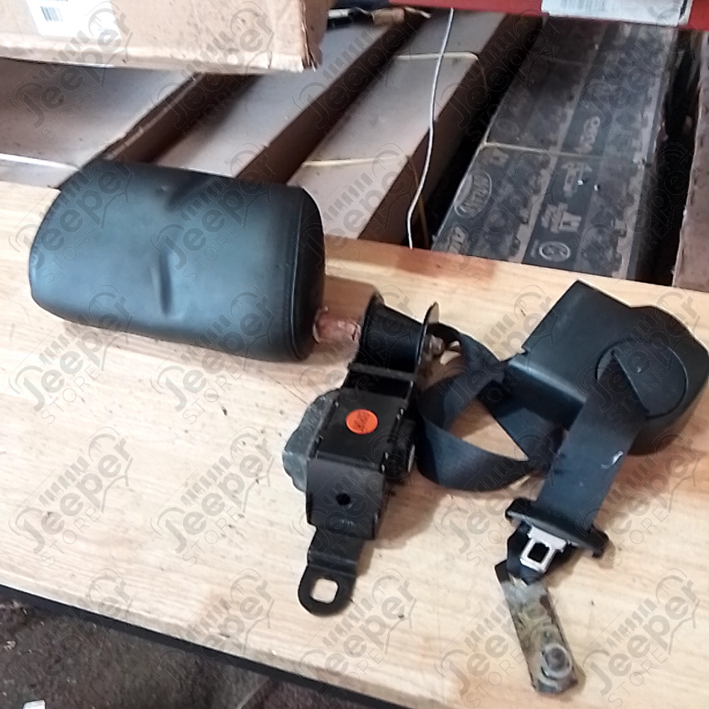 Occasion : Appuie tête + ceinture de sécurité arrière gauche pour Cadillac Seville STS 4.6L V8 - 32 soupapes - 4 portes - Boite automatique 4 rapports