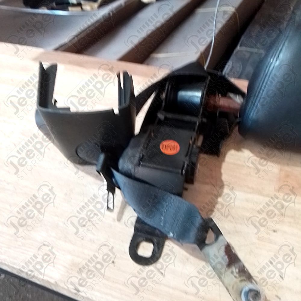 Occasion : Appuie tête + ceinture de sécurité arrière droit pour Cadillac Seville STS 4.6L V8 - 32 soupapes - 4 portes - Boite automatique 4 rapports