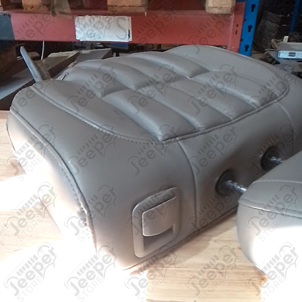 Occasion : Dossier de banquette arrière gauche 1/3 en cuir gris pour Jeep Grand Cherokee WJ, WG