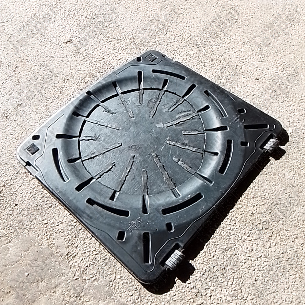 Occasion : Trappe de coffre en tissu gris pour roue de secours pour Jeep Grand Cherokee WJ, WG
