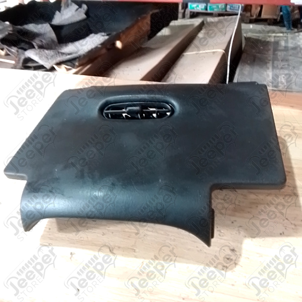 Occasion : Plastique intérieur côté conducteur avec grille de ventilation pour Cadillac Seville STS 4.6L V8 - 32 soupapes - 4 portes - Boite automatique 4 rapports