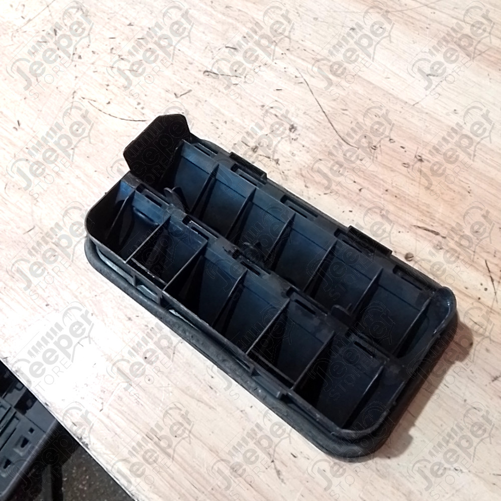Occasion : Panneau de ventilation intérieur pour Cadillac Seville STS 4.6L V8 - 32 soupapes - 4 portes - Boite automatique 4 rapports