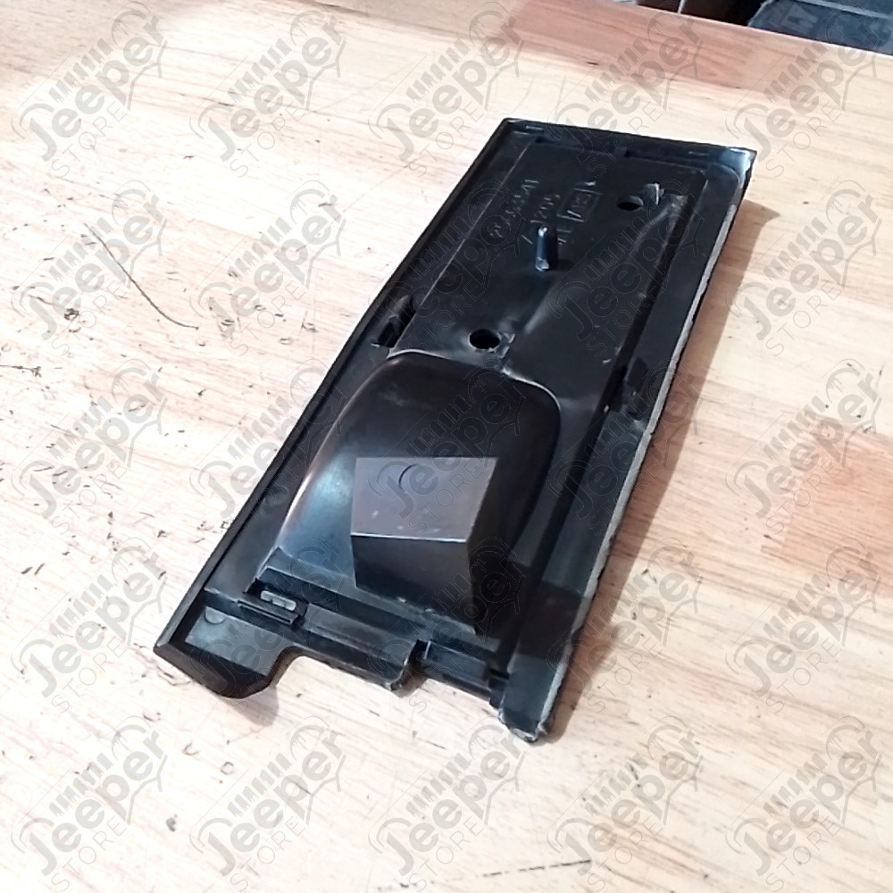 Occasion : Plastique sous tableau de bord pour Cadillac Seville STS 4.6L V8 - 32 soupapes - 4 portes - Boite automatique 4 rapports