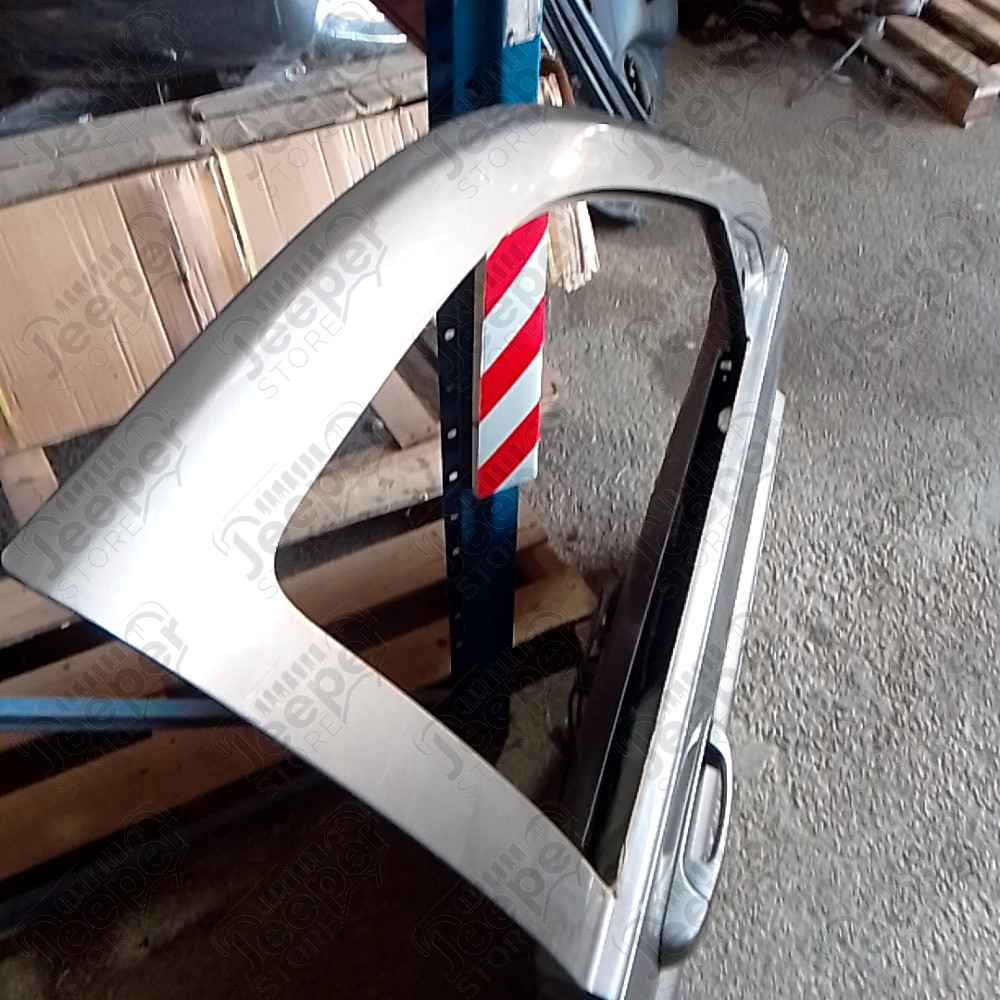 Occasion : Porte avant droite grise pour Jeep Grand Cherokee WJ, WG