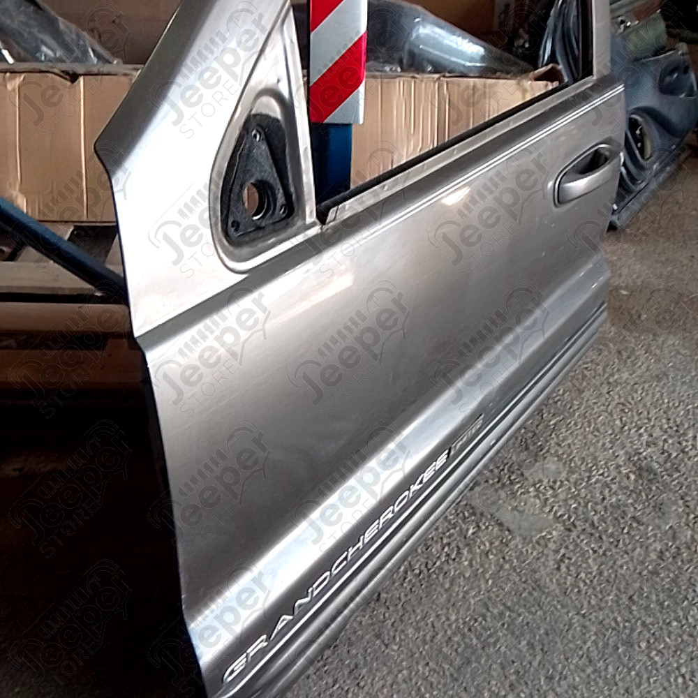 Occasion : Porte avant gauche grise pour Jeep Grand Cherokee WJ, WG