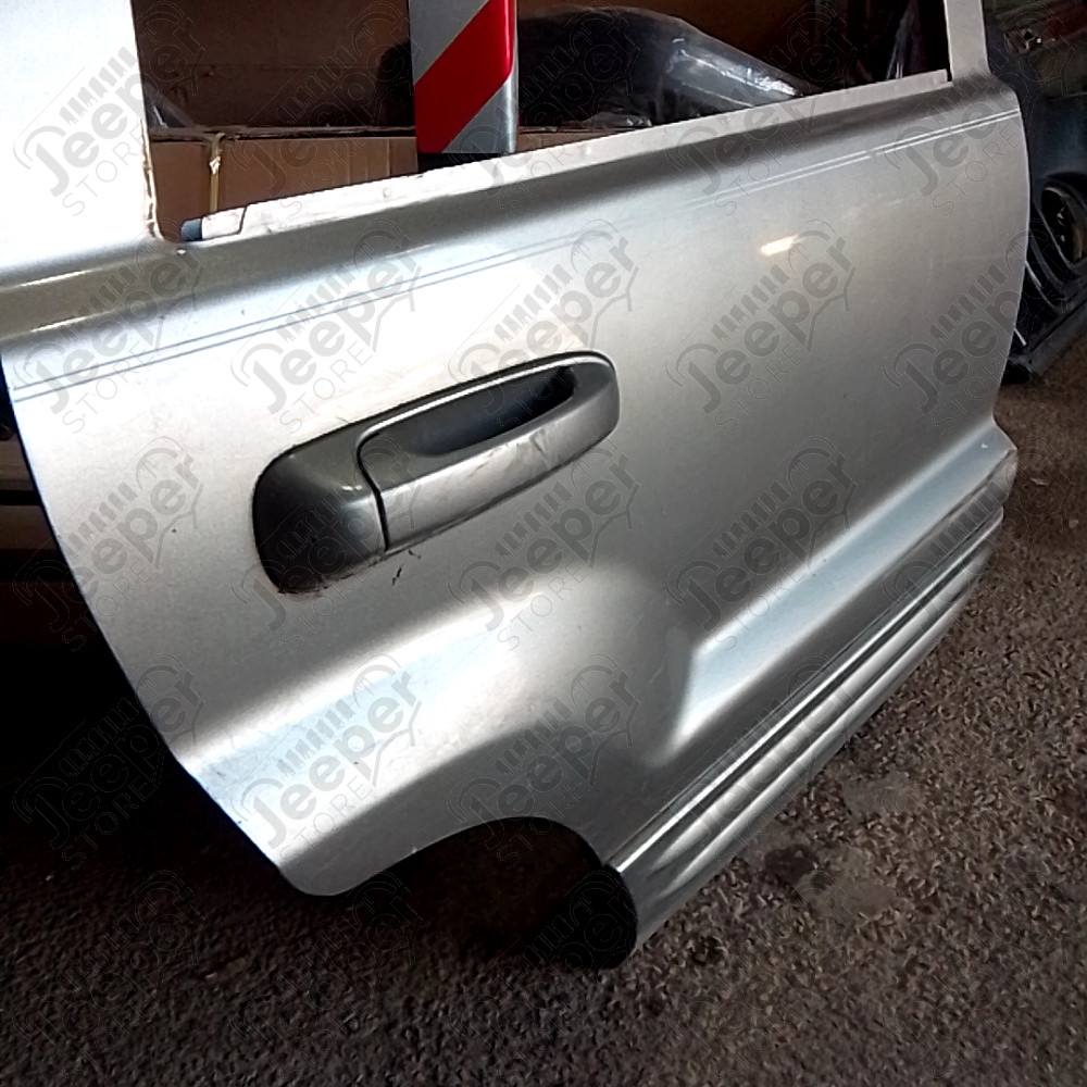 Occasion : Porte arrière droite grise pour Jeep Grand Cherokee WJ, WG