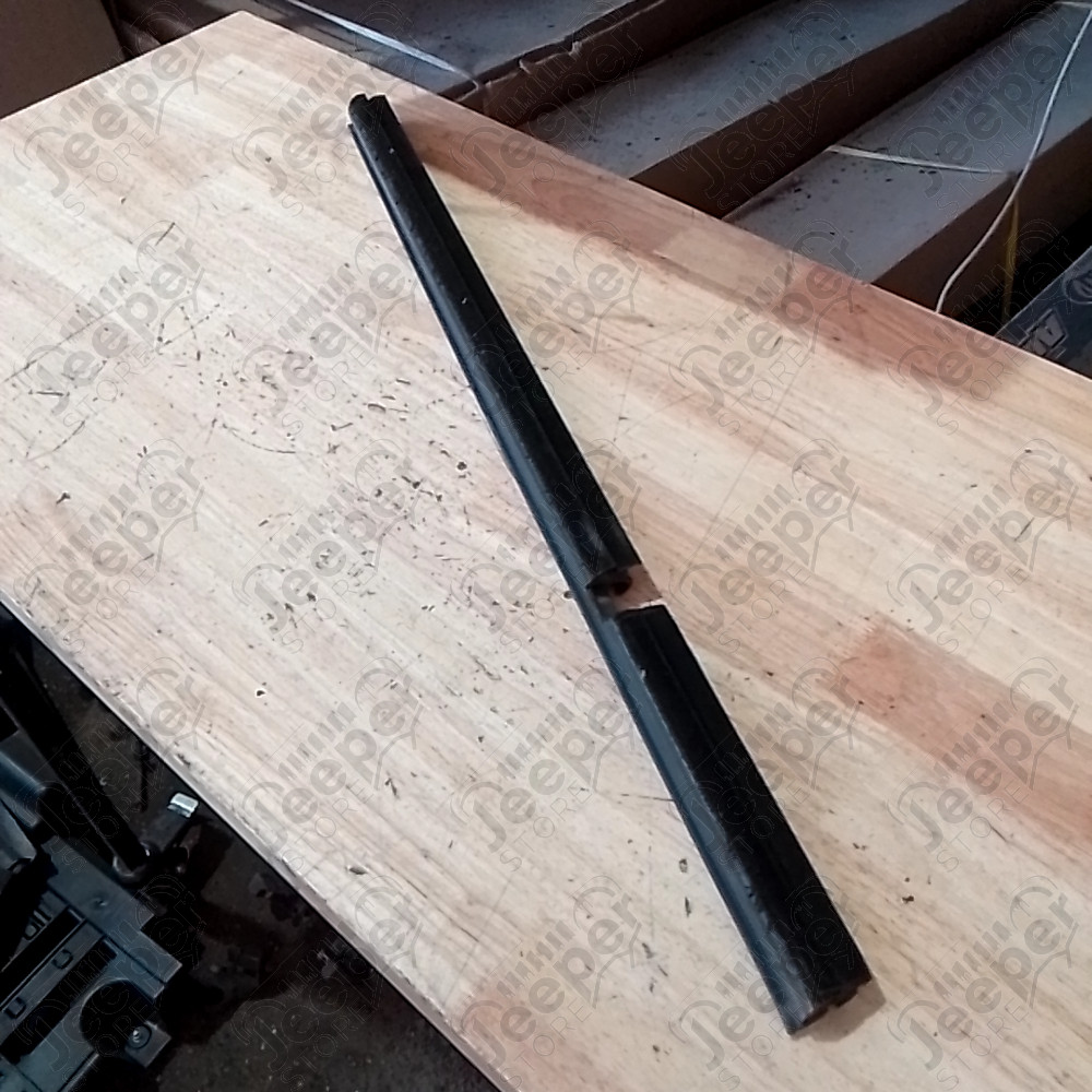 Occasion : Lèche vitre intérieur arrière gauche pour Jeep Grand Cherokee WJ, WG