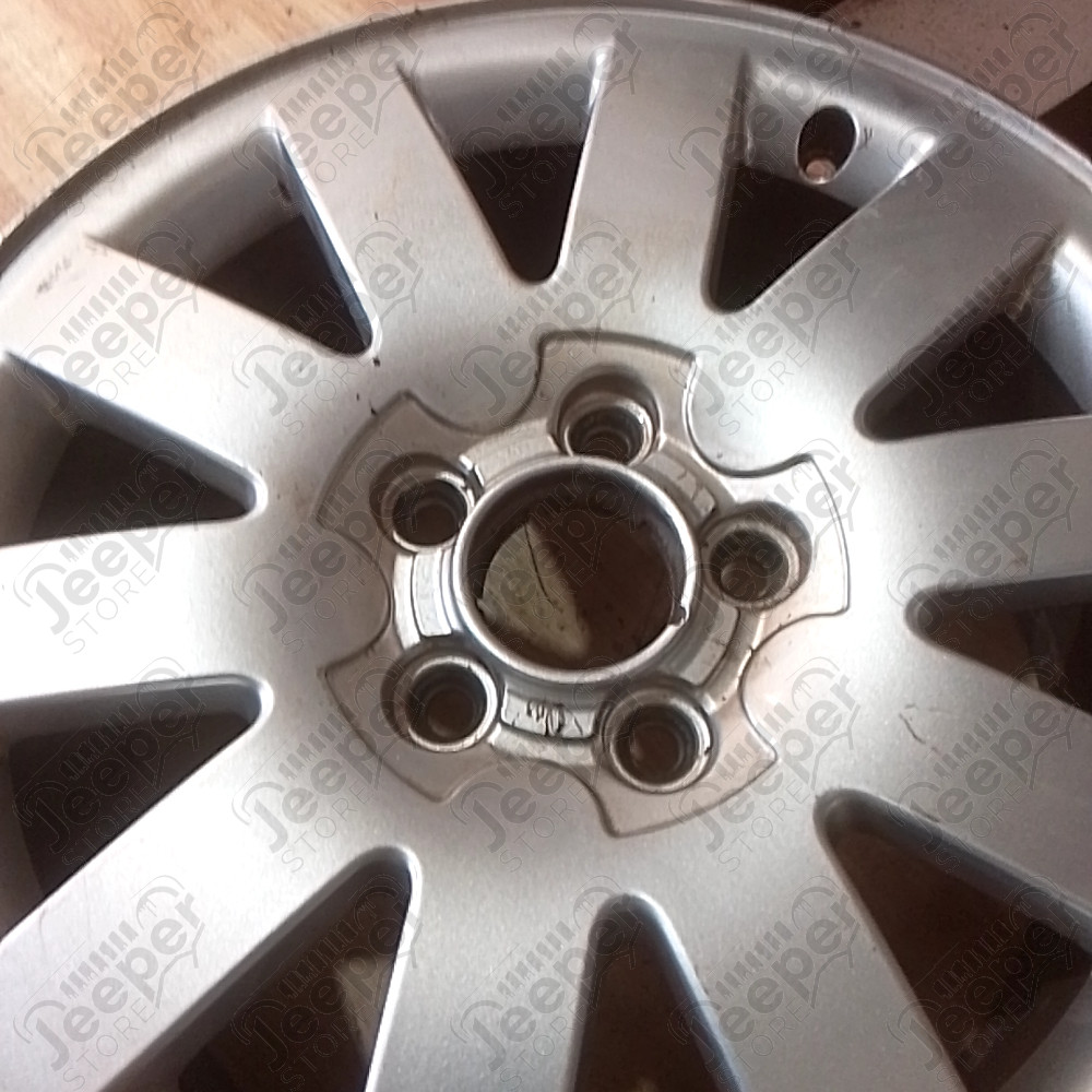 Occasion : Jante en aluminium 5 x 114.3 - 7 x 17 pour Jeep divers