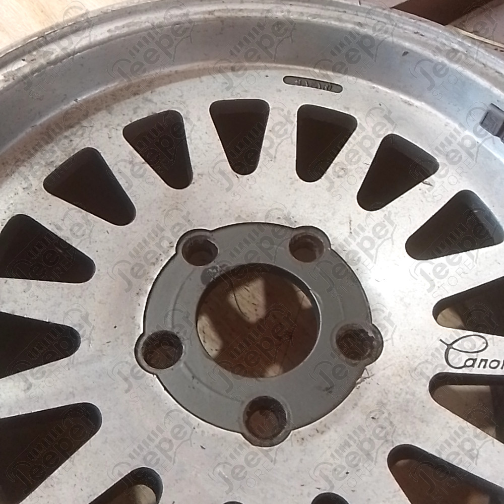 Occasion : Jante en aluminium Canonica 5x114.3 - 8x16 pour Jeep divers