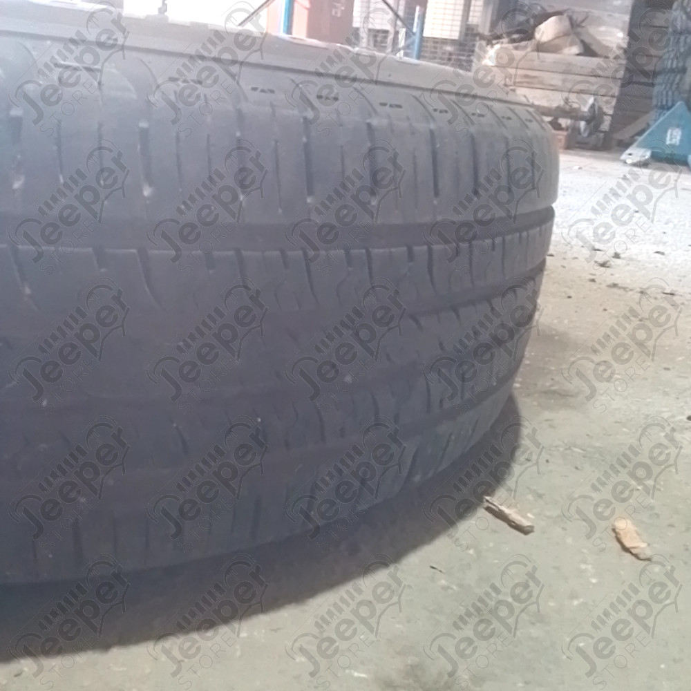 Occasion : Lot de 4 roues (jantes d'origine) + pneus GREMAX Capturar CH3 en 235/65R17 pour Jeep Grand Cherokee WJ, WG