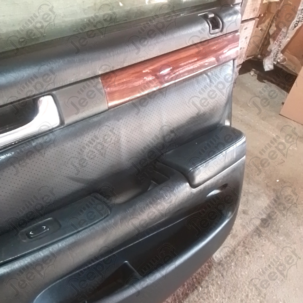 Occasion : Porte avant droite noire pour Cadillac Seville STS 4.6L V8 - 32 soupapes - 4 portes - Boite automatique 4 rapports