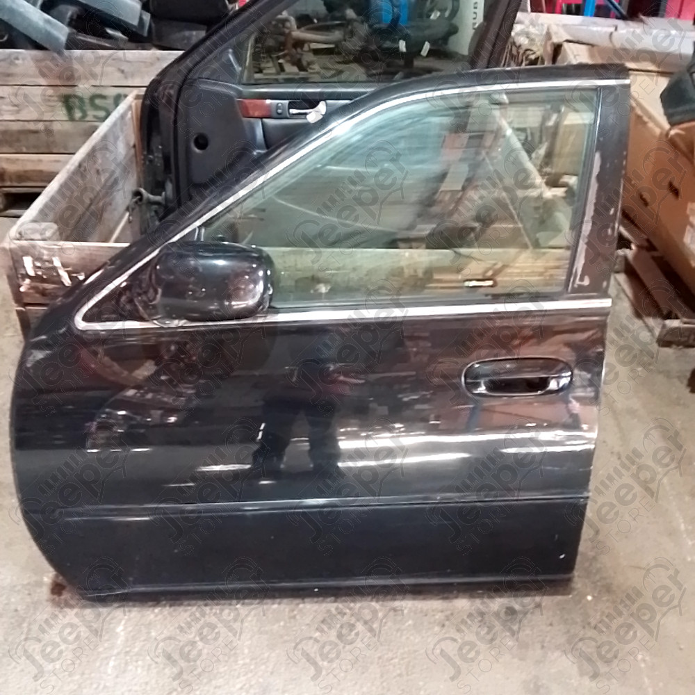 Occasion : Porte avant gauche noire pour Cadillac Seville STS 4.6L V8 - 32 soupapes - 4 portes - Boite automatique 4 rapports