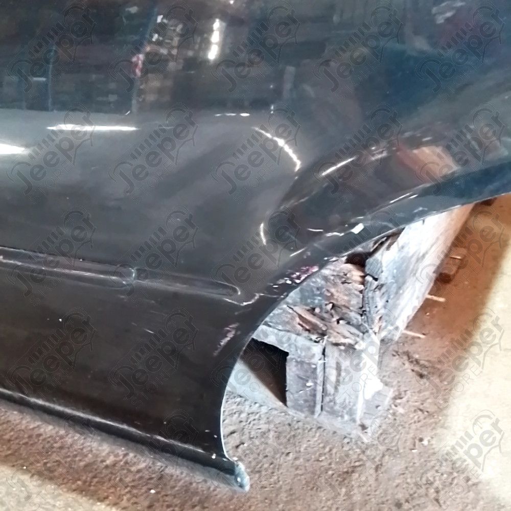 Occasion : Porte arrière gauche noire pour Cadillac Seville STS 4.6L V8 - 32 soupapes - 4 portes - Boite automatique 4 rapports