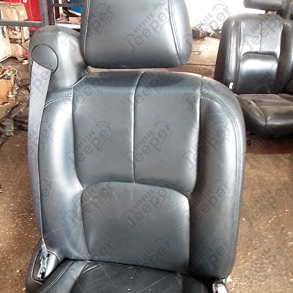 Occasion : Siège avant droit en cuir noir réglable électriquement pour Cadillac Seville STS 4.6L V8 - 32 soupapes - 4 portes - Boite automatique 4 rapports