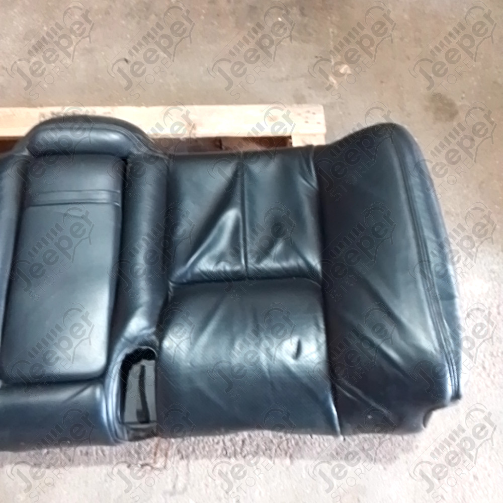 Occasion : Dossier de banquette arrière en cuir noir pour Cadillac Seville STS 4.6L V8 - 32 soupapes - 4 portes - Boite automatique 4 rapports