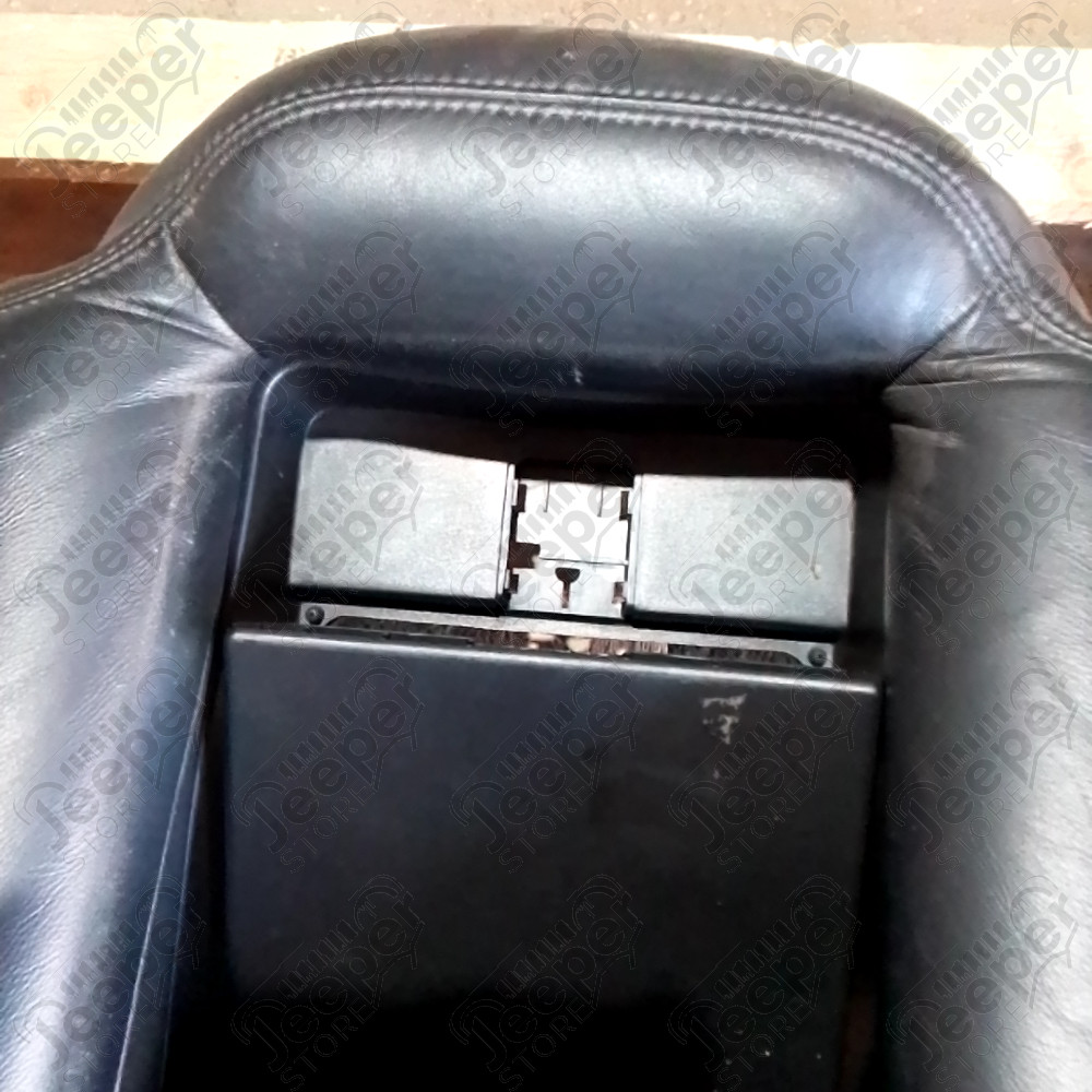 Occasion : Dossier de banquette arrière en cuir noir pour Cadillac Seville STS 4.6L V8 - 32 soupapes - 4 portes - Boite automatique 4 rapports