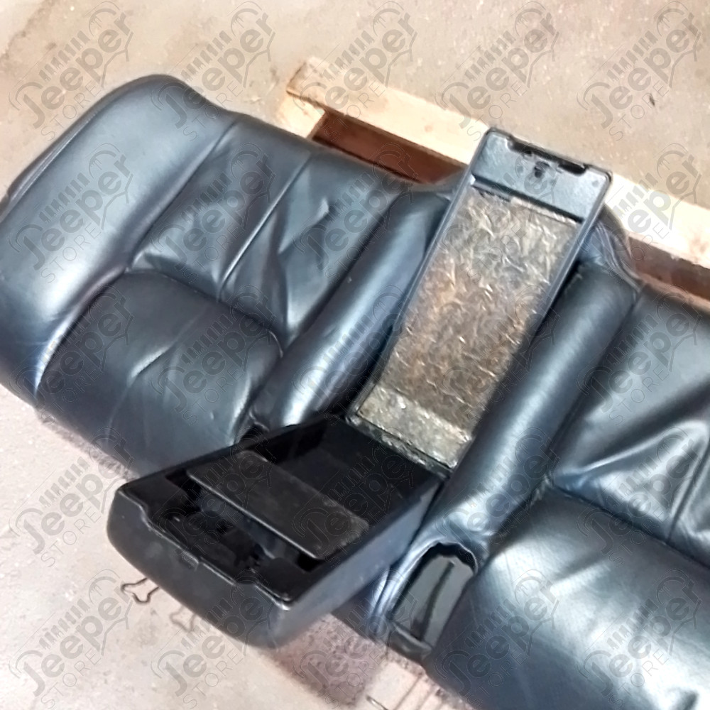 Occasion : Dossier de banquette arrière en cuir noir pour Cadillac Seville STS 4.6L V8 - 32 soupapes - 4 portes - Boite automatique 4 rapports