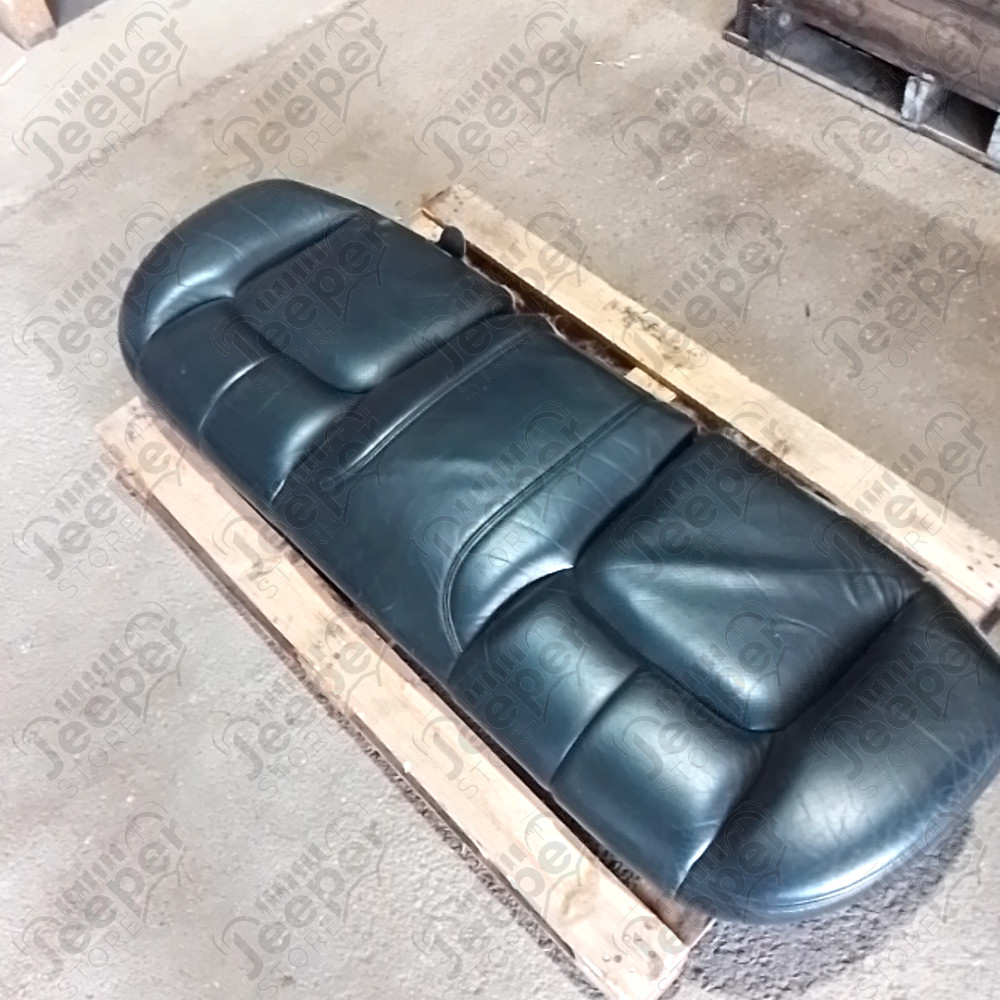 Occasion : Assise de banquette arrière en cuir noir pour Cadillac Seville STS 4.6L V8 - 32 soupapes - 4 portes - Boite automatique 4 rapports
