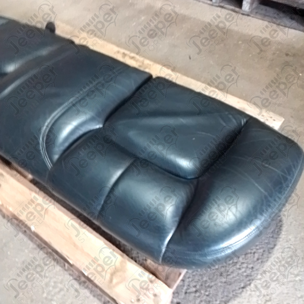 Occasion : Assise de banquette arrière en cuir noir pour Cadillac Seville STS 4.6L V8 - 32 soupapes - 4 portes - Boite automatique 4 rapports