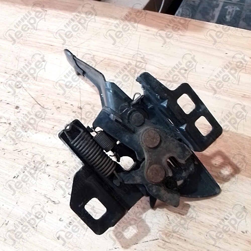 Occasion : Verrou de capot moteur pour Cadillac Seville STS 4.6L V8 - 32 soupapes - 4 portes - Boite automatique 4 rapports