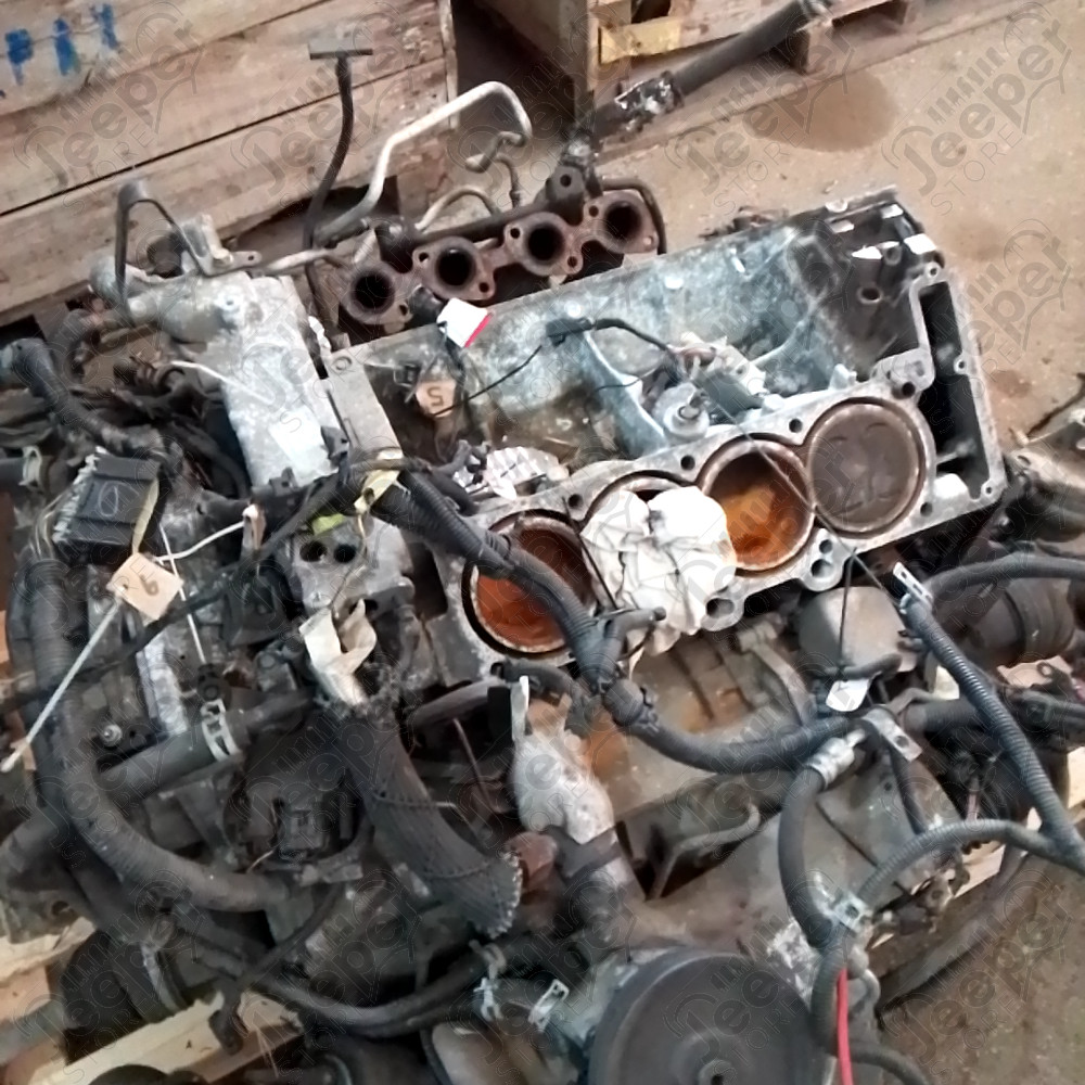Occasion : Moteur V8 6.0L + faisceau électrique pour Cadillac Seville STS 4.6L V8 - 32 soupapes - 4 portes - Boite automatique 4 rapports