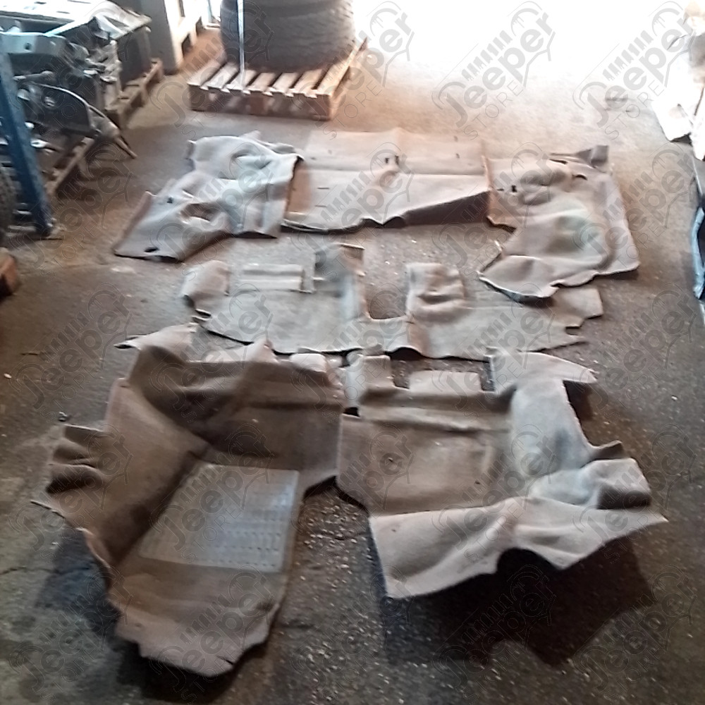 Occasion : Lot de moquettes (avant + arrière+ coffre) pour Jeep Wrangler YJ