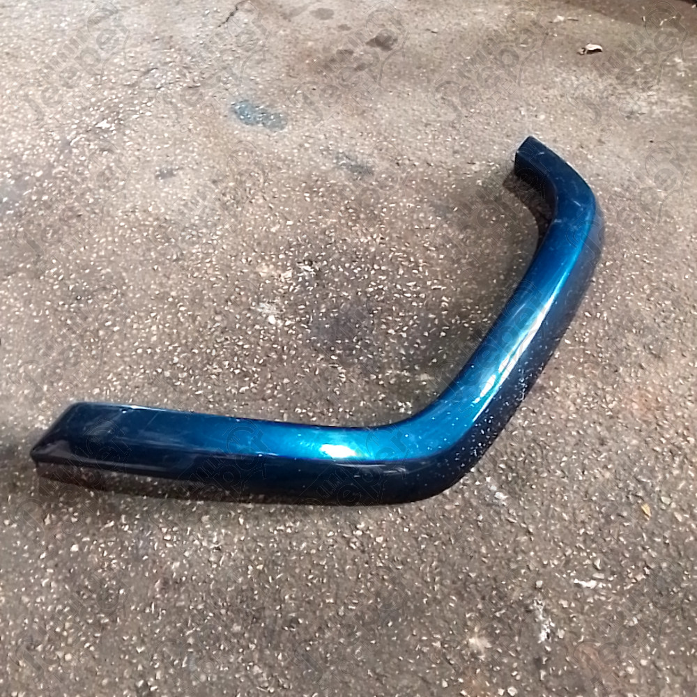 Occasion : Elargisseur d'aile avant gauche bleu foncé pour Jeep Cherokee XJ