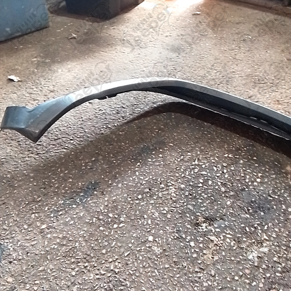 Occasion : Elargisseur d'aile avant gauche gris pour Jeep Cherokee XJ