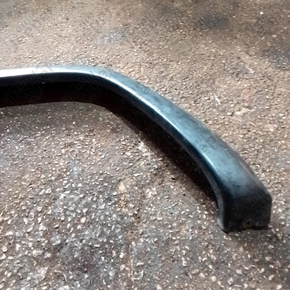 Occasion : Elargisseur d'aile avant gauche noir pour Jeep Cherokee XJ