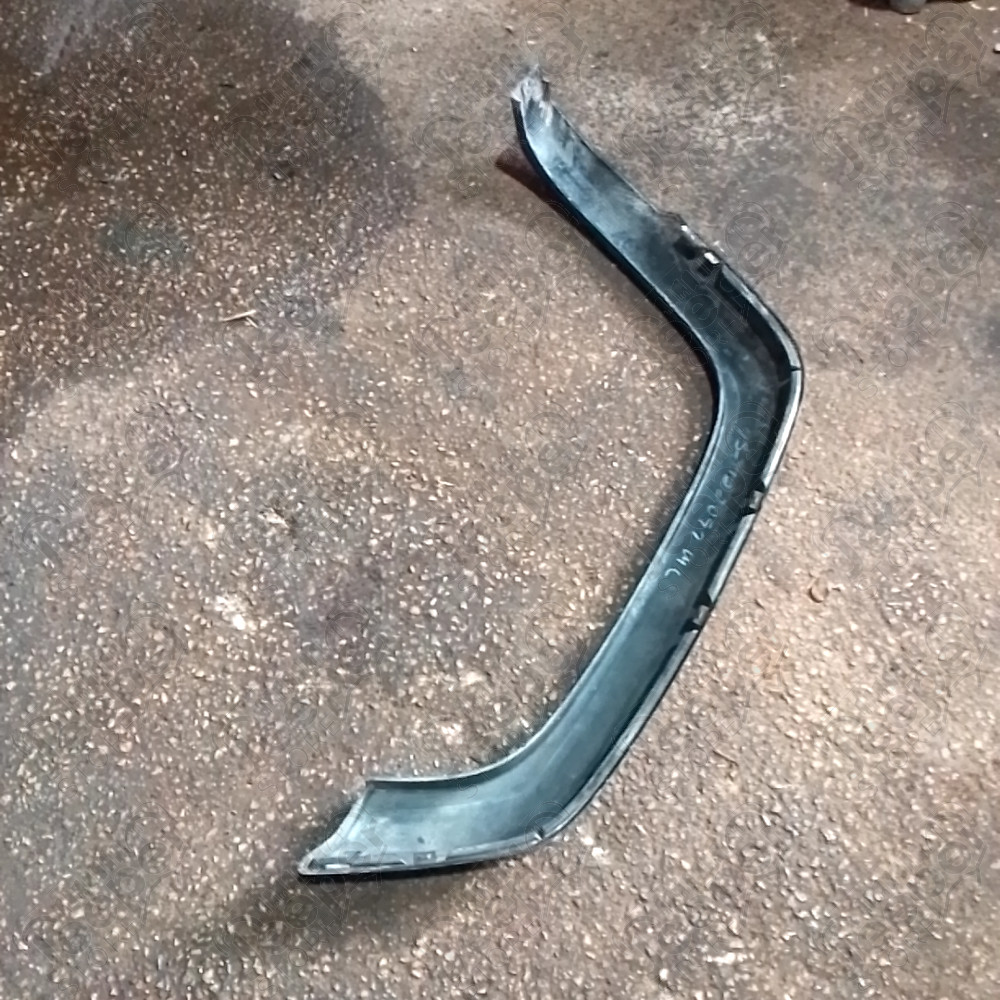 Occasion : Elargisseur d'aile avant gauche noir pour Jeep Cherokee XJ