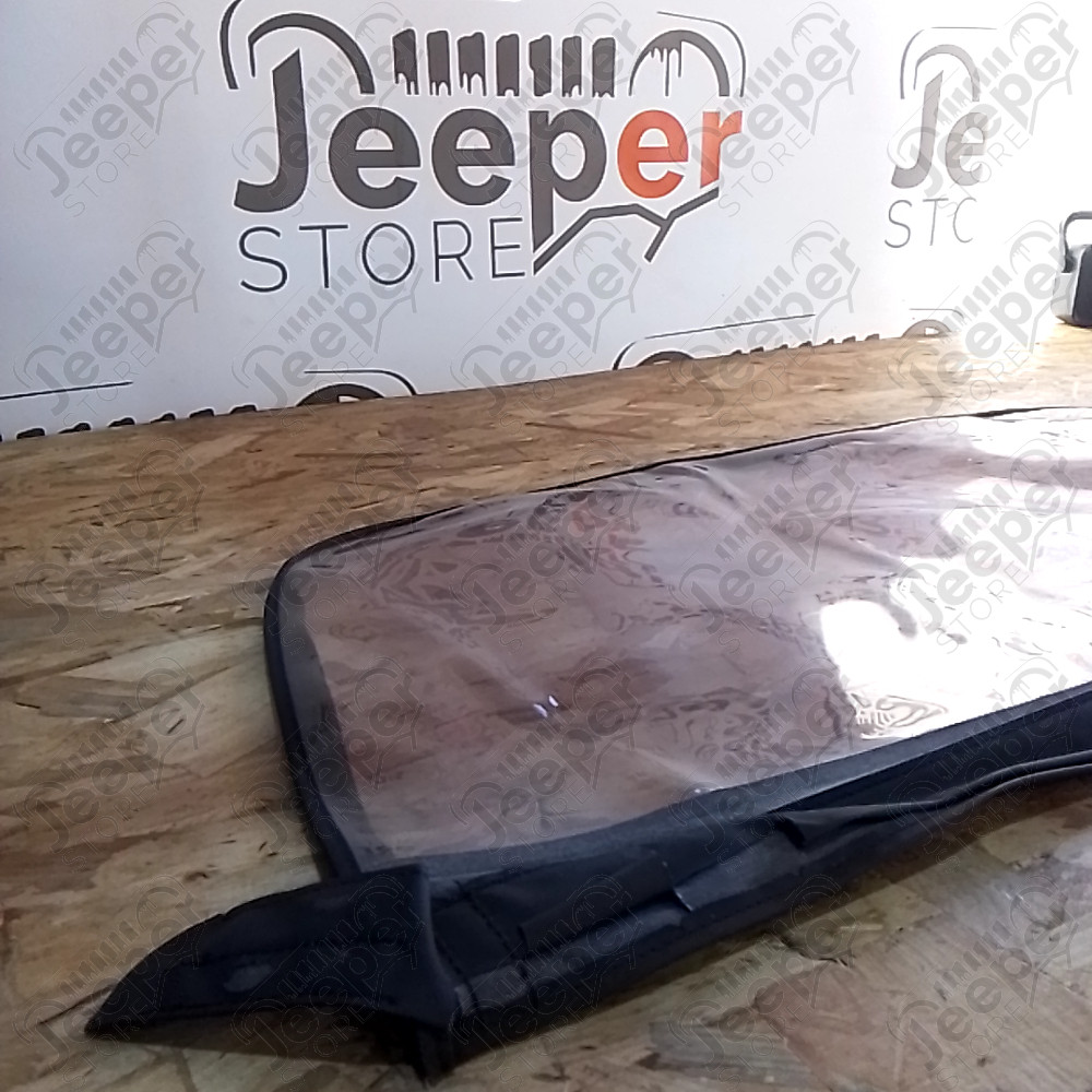 Occasion : Lunette arrière plastique pour bâche Bestop grise pour Jeep CJ7, YJ, TJ