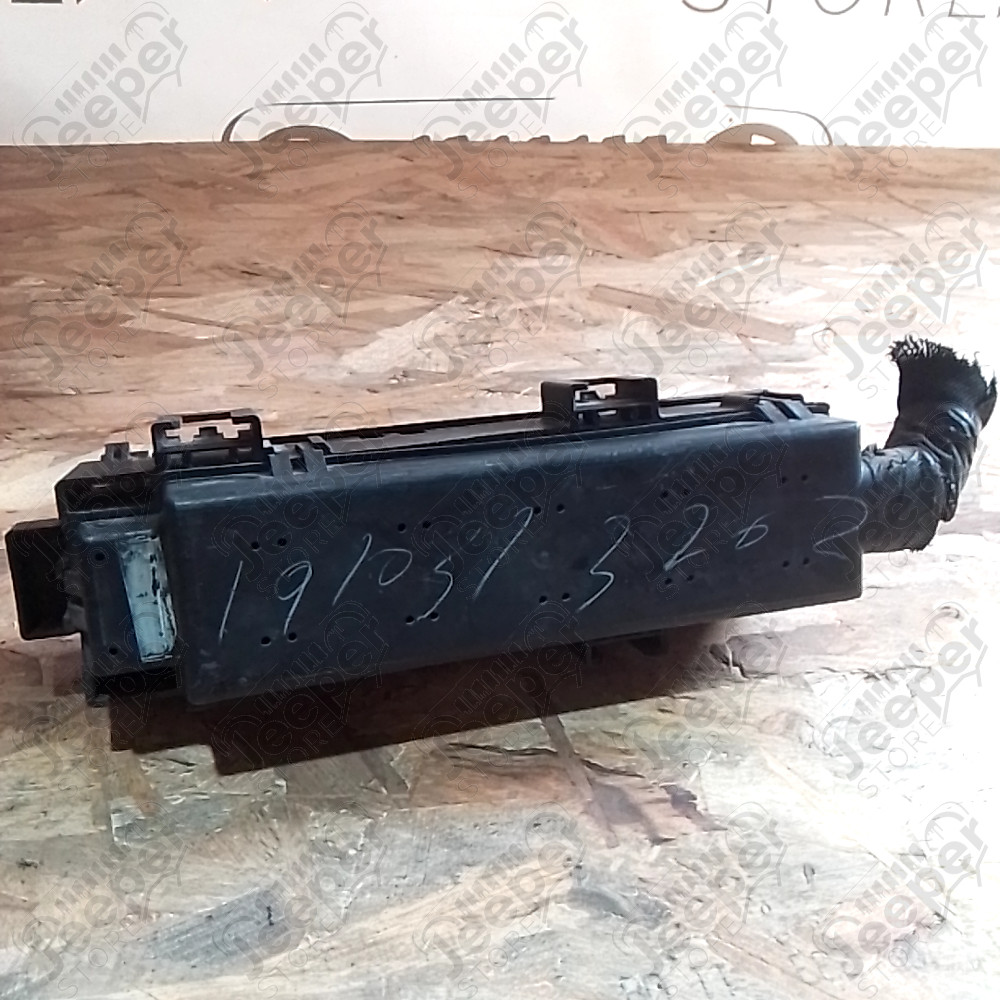 Occasion : Boîte à fusibles 2.7L CRD pour Jeep Grand Cherokee WJ, WG