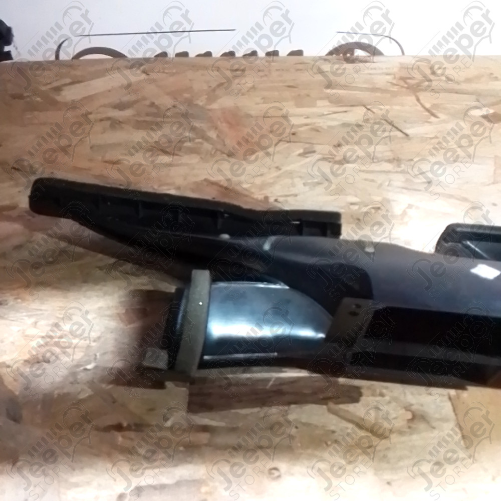 Occasion : Buse de dégivrage de pare brise pour Cadillac Seville STS 4.6L V8 - 32 soupapes - 4 portes - Boite automatique 4 rapports