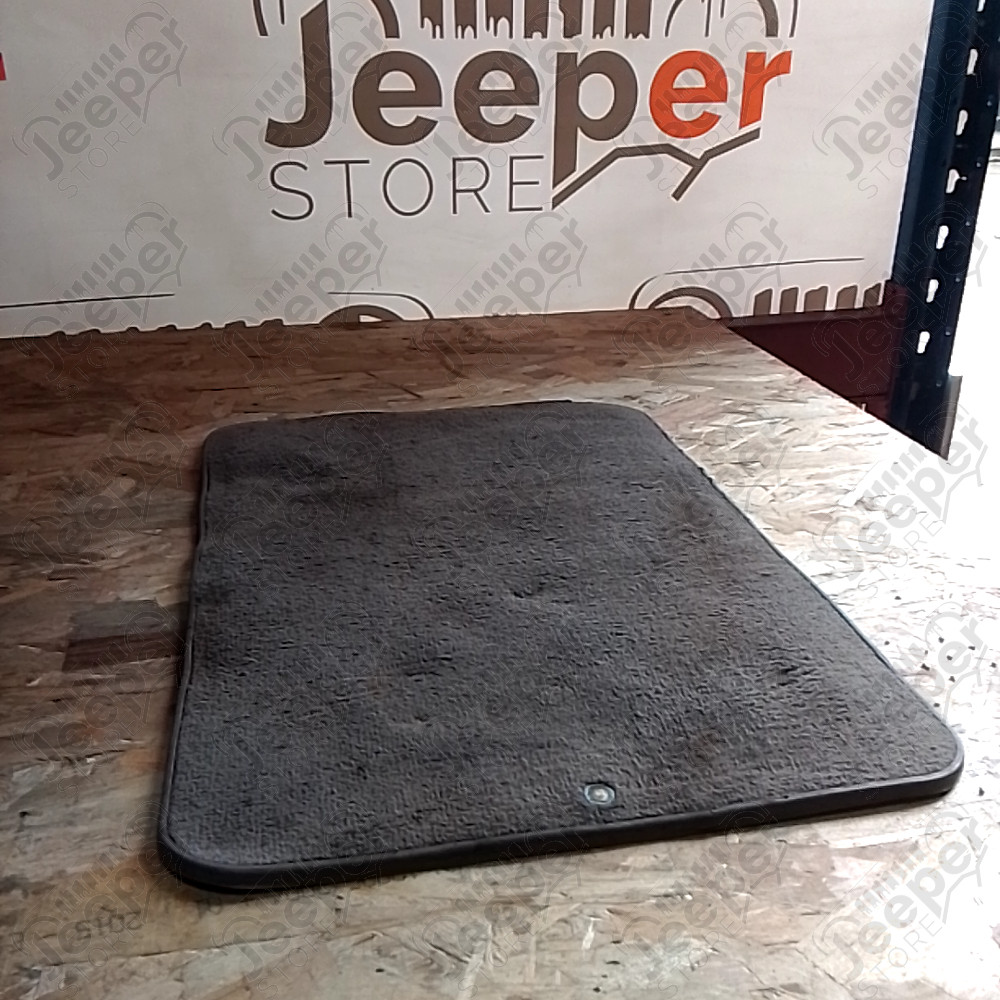 Occasion : Tapis de sol marron côté passager d'origine Jeep pour Jeep divers