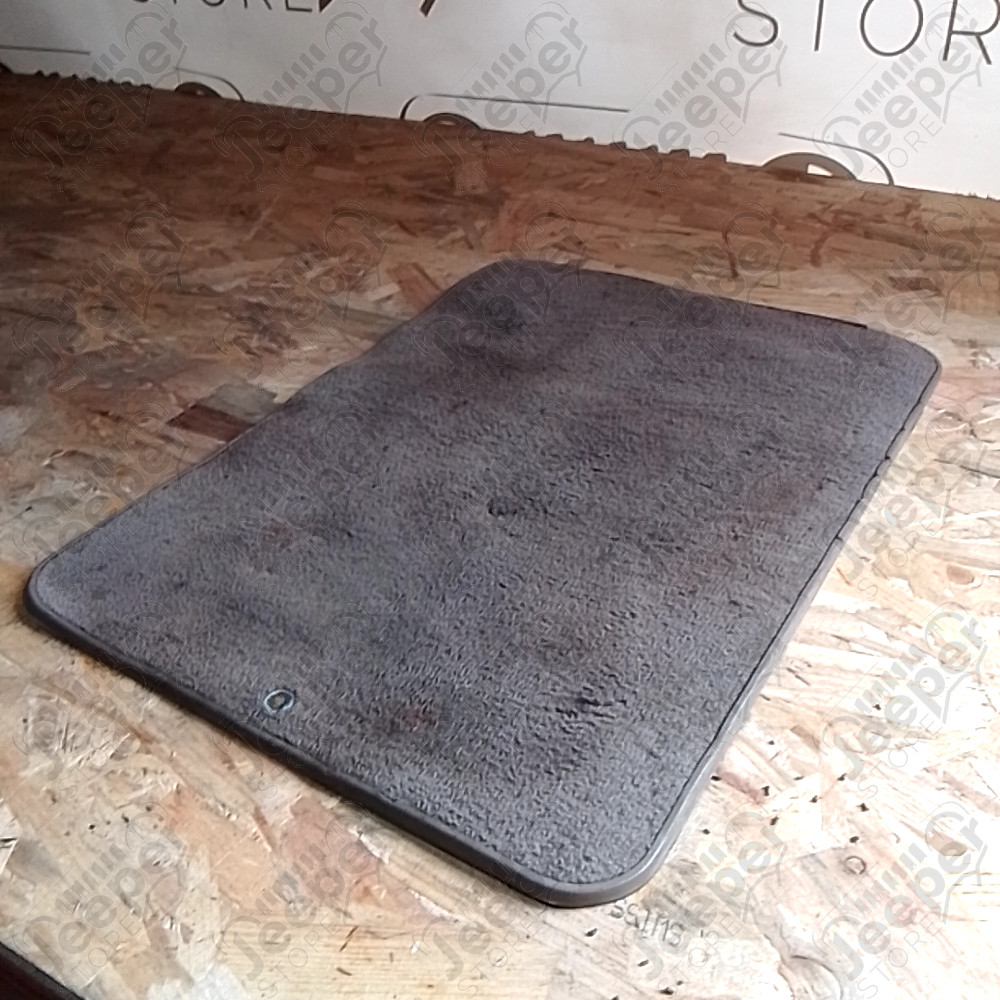 Occasion : Tapis de sol marron côté passager d'origine Jeep pour Jeep divers