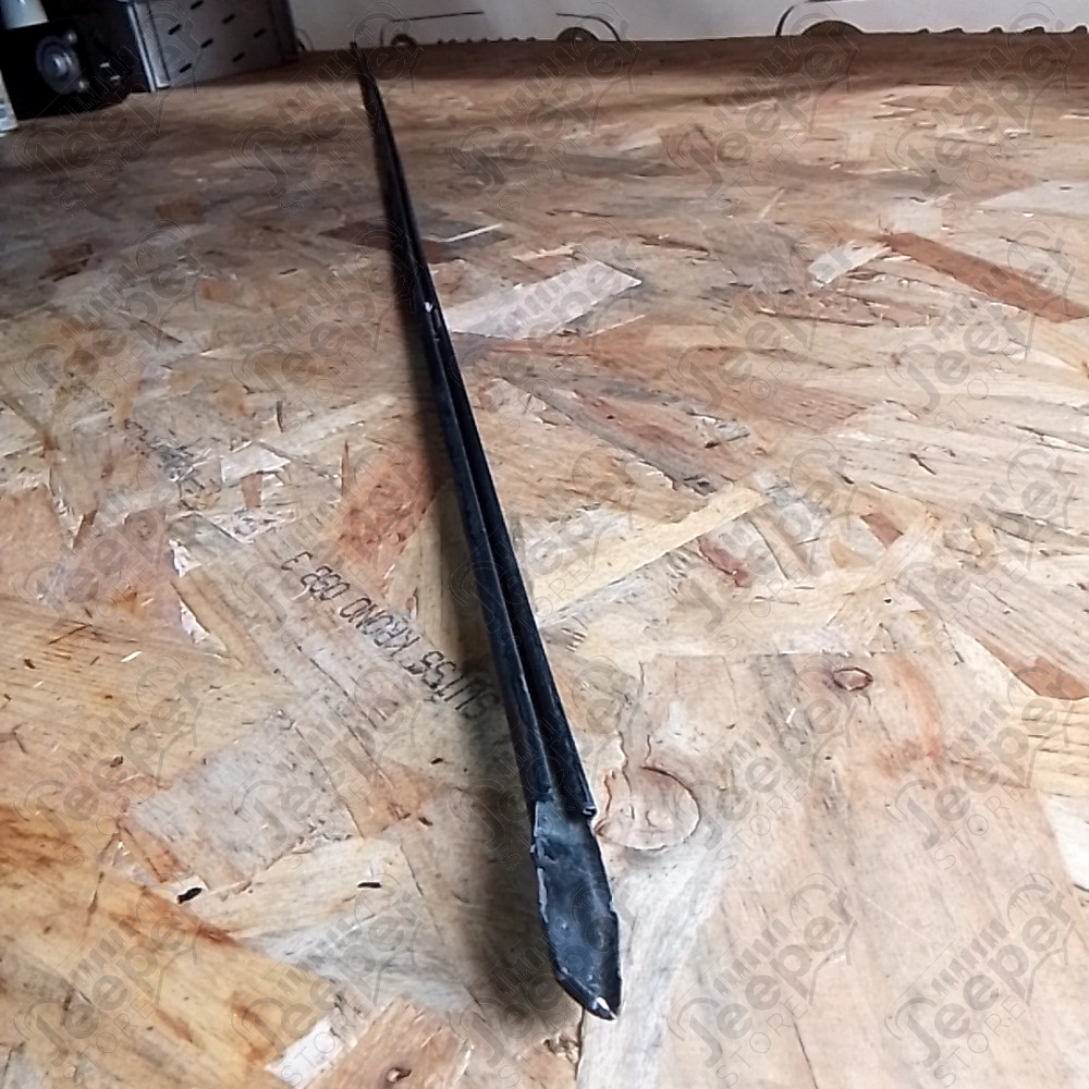Occasion : Baguette de toit côté droit noire pour Jeep Cherokee XJ