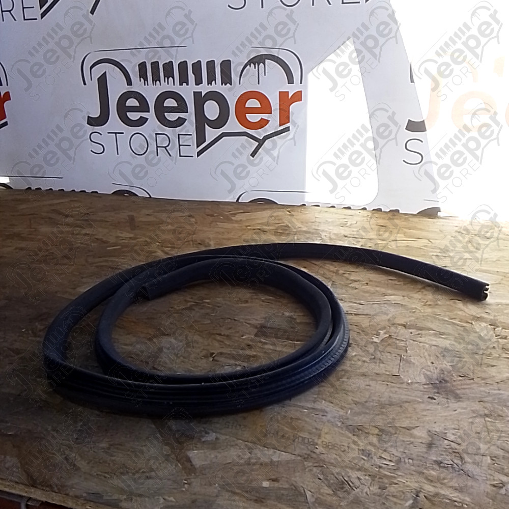 Occasion : Joint sur caisse arrière droit pour Cadillac Seville STS 4.6L V8 - 32 soupapes - 4 portes - Boite automatique 4 rapports