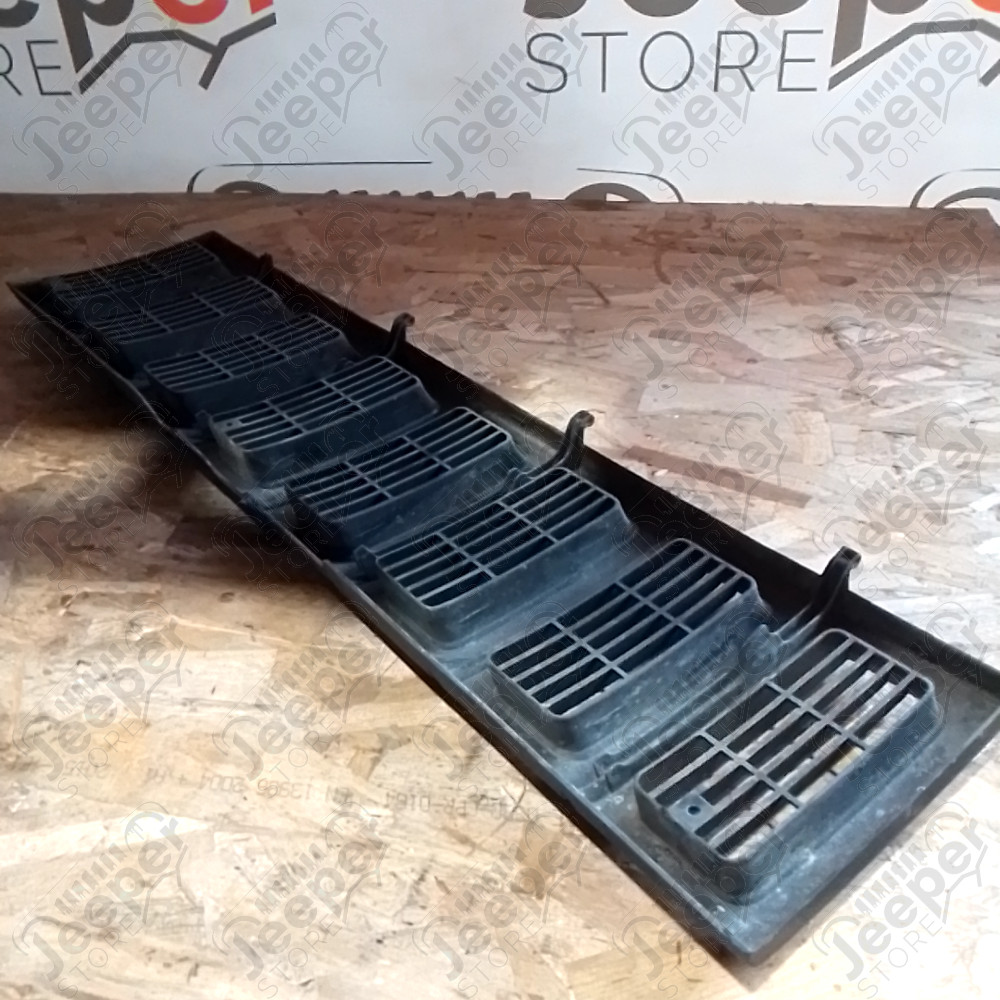 Occasion : Calandre avec peinture RAPTOR noire pour Jeep Grand Cherokee ZJ, ZG