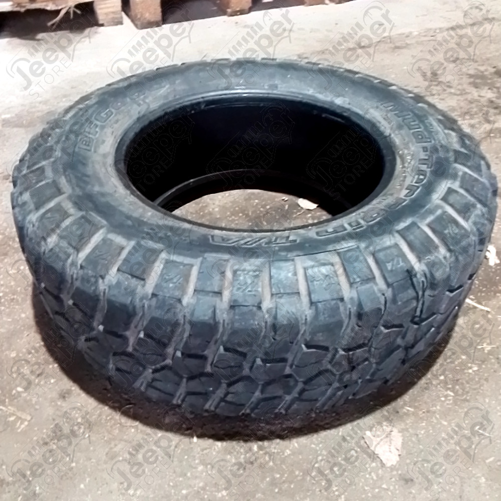 Occasion : Lot de 4 pneus BF Goodrich Mud-Terrain 255/75R17 pour Jeep JK, DIVERS