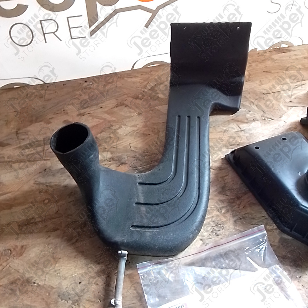 Occasion : Snorkel admission d'air direct performance intake system modular XHD (partie basse) pour 3.6L V6 pour Jeep Wrangler JK