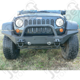 Pare chocs avant en acier avec embouts remonté pour Jeep Wrangler JK (avec porte treuil et plaque de fermeture) NON COMPATIBLE AVEC LES PARE CHOCS RUGGED RIDGE. 