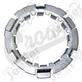 Retainer