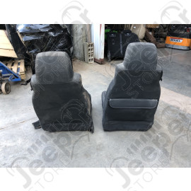 Occasion : Kit de 2 sièges avant origine gauche et droit (couleur : noir et gris) - Jeep Wrangler TJ