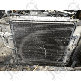 Occasion: Condenseur MOPAR, radiateur de climatisation et boite automatique pour 2.8L CRD Jeep Cherokee Liberty KJ