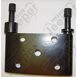 Suspension Leaf Spring Plate, Right; 76-86 Jeep CJ