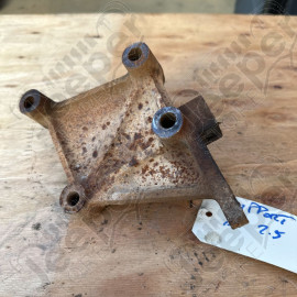 Occasion : Support de boîtier de direction assistée pour Jeep Wrangler YJ (1987-1995)